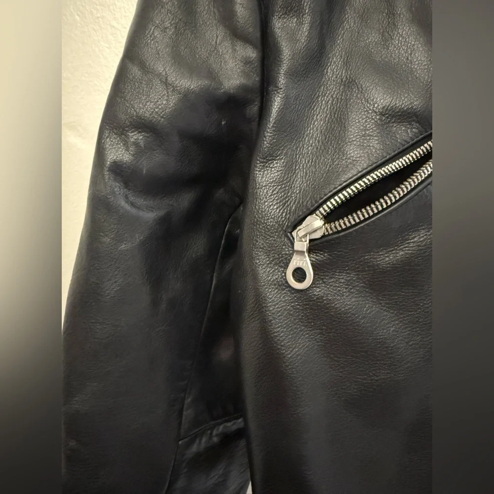 Milwaukee Black Moto Leather Jacket Women's Size Large - Picture 8 of 10